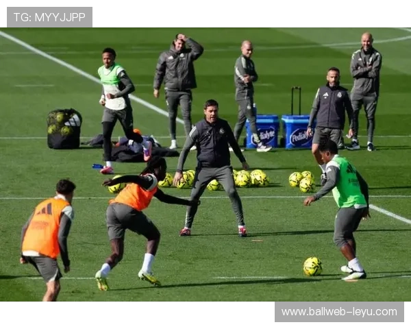 楚阿梅尼：皇马2-1国家德比真核！攻防统治全场，阿隆索最稳拼图