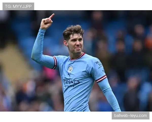 斯通斯稳健表现引热议，成体育界焦点