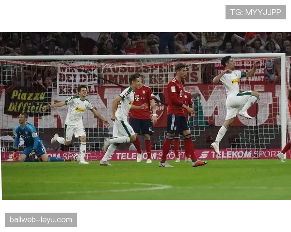 拜仁慕尼黑赛后采访：球员回应比赛表现与关键问题